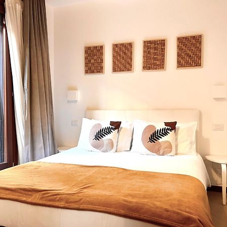 Central Flat Romantic Domus Remedio Venecia Exterior foto