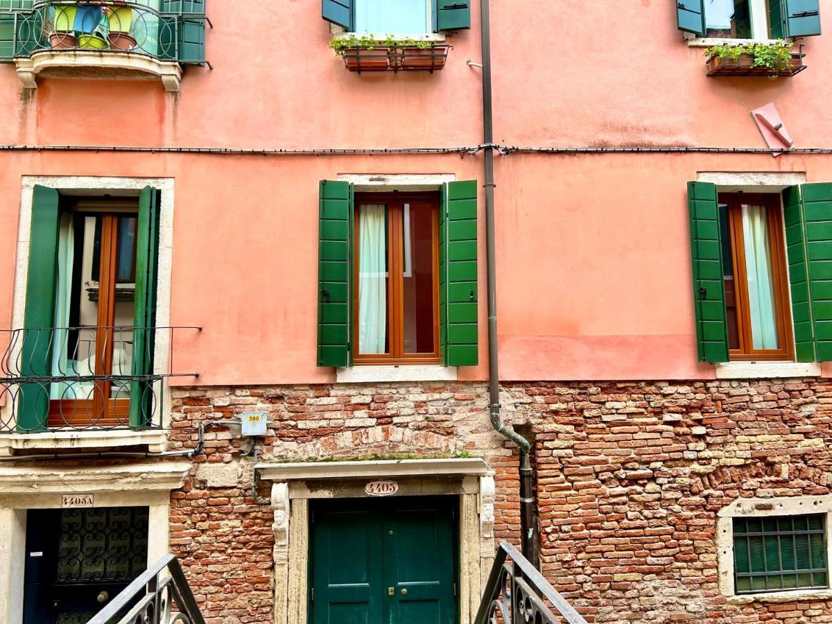 Central Flat Romantic Domus Remedio Venecia Exterior foto